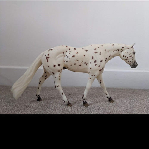 Breyer champion leopard