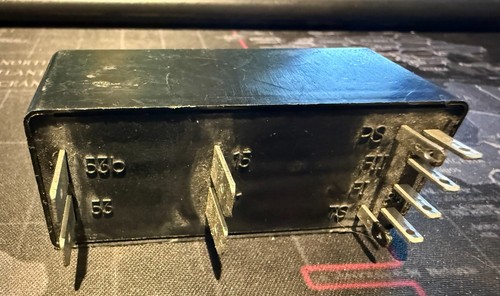 1369829 wiper relay bmw - -,
