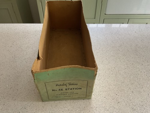 Hornby gauge no4e station - o,