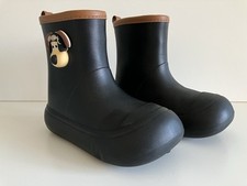 Wallace & Gromit Rubber Rain