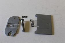 SINGER 527K Bobbin Plates