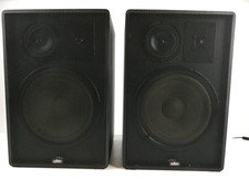 Axiom SMP 70 Speaker Boxes