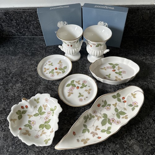 Wedgwood wild strawberry leaf - wedgwood,