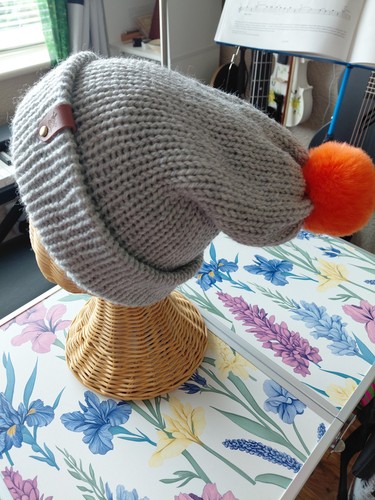 Hand knitted bobble - bobble, beanie