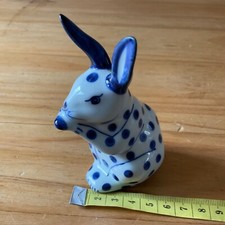 Vtg Blue & White Spotted Ceramic Bunny Rabbit Hare Sitting Figurine Polka Dots