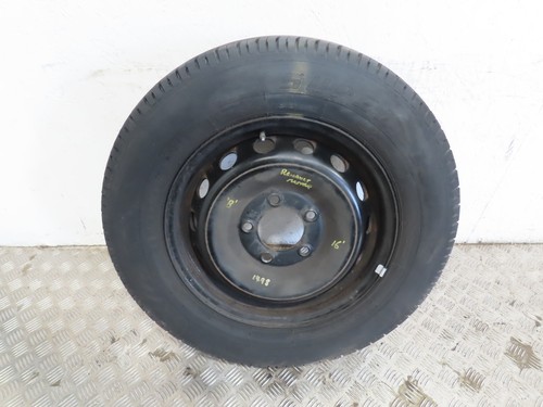 One renault master - 16",
