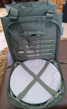 National Trust 2 Person Travellers Picnic Bag  inc Cutlery   Immaculate not used
