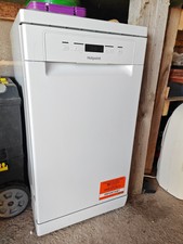 Slimline Hotpoint HSFC 3M19 C