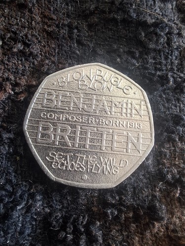 2013 50p coin elizabeth ii - 2013,