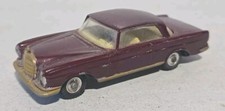 VINTAGE CORGI TOYS 230 MERCEDES BENZ 220 SE COUPE BURGUNDY GOLD DIECAST CAR