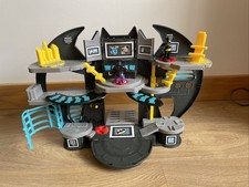 Imaginext DC Super Friends Batman Bat cave Playset With Accessories
