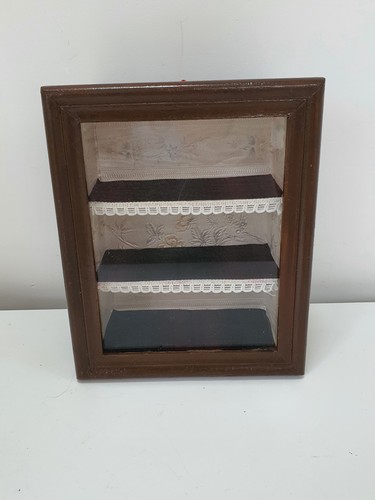 Vintage curio cabinet - curio,