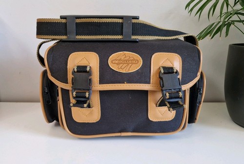 Vanguard medium black camera - vanguard,