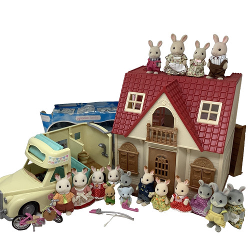Sylvanian families figure - families,