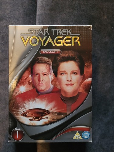 Star trek voyager - star, season