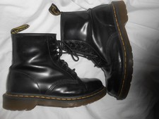 Womans Dr MARTIN BLACK LEATHER AIRWALK BOOTS UK 6