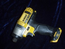 Dewalt DCF815, Cordless Impact Driver, 10.8v XR Li-ion. Type 3.