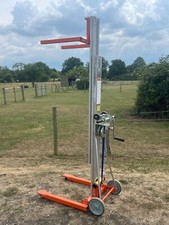 Sumner 2210 Lil' Hoister Beam Lifter Lift Material Hoist 135kg to 3m Crane Genie