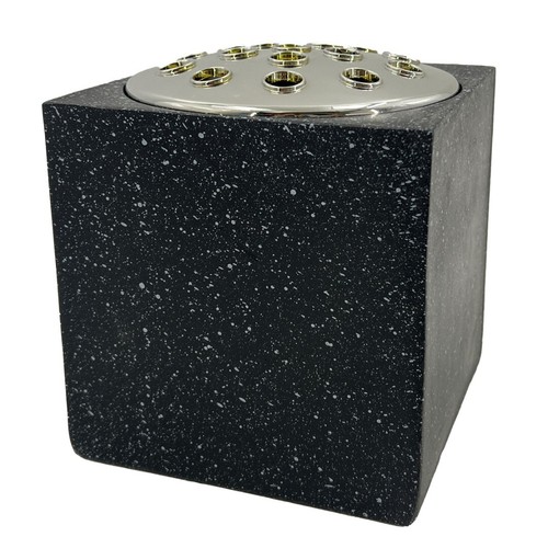 Black speckled with silver - with,