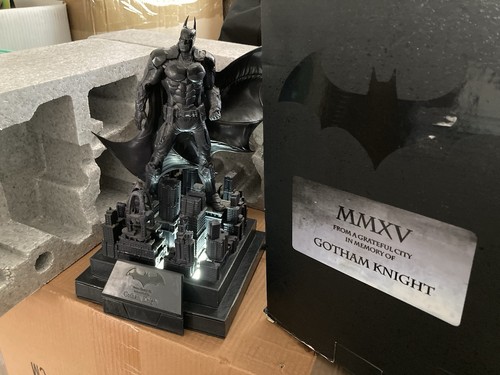 Batman arkham knight - arkham,