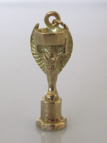 9ct gold charm - gold, vintage