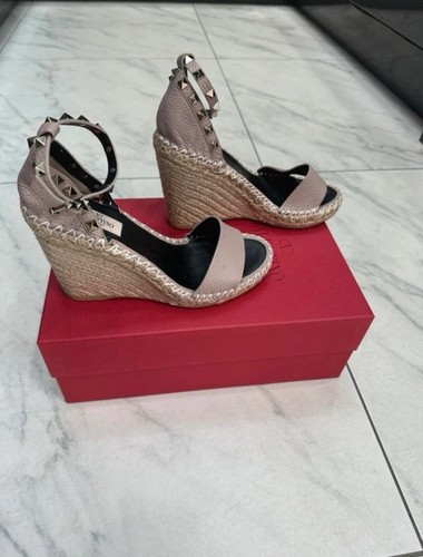 Authentic genuine valentino - genuine,