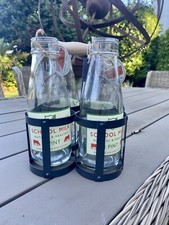 MILK BOTTLE HOLDER  AND 4 X RETRO  SCHOOL MILK BOTTLES - GARDEN TRADING NEW