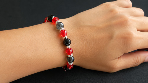 Bracelet red black with - &,