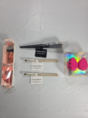 New makeup brush sponge lot - brush,