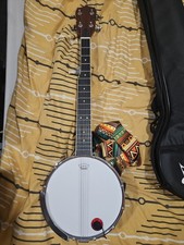 mulucky ukelele banjo with
