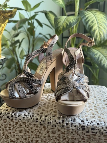 Vince camuto deco snakeskin - camuto, vc-deco