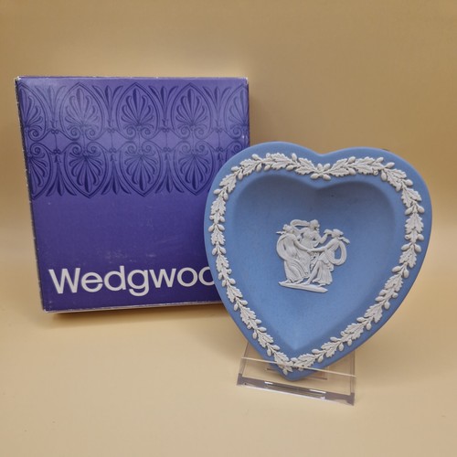 Vintage wedgwood blue - vintage,