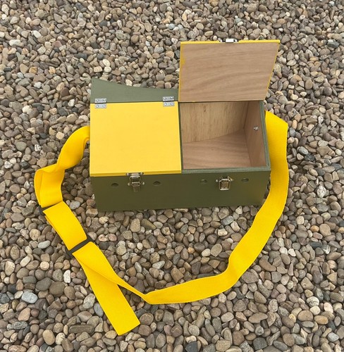 Double bow back - painted, ferret