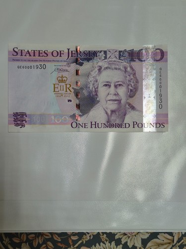 One hundred pound - one, note