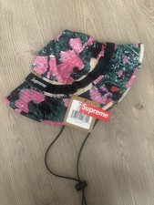 Supreme The North Face