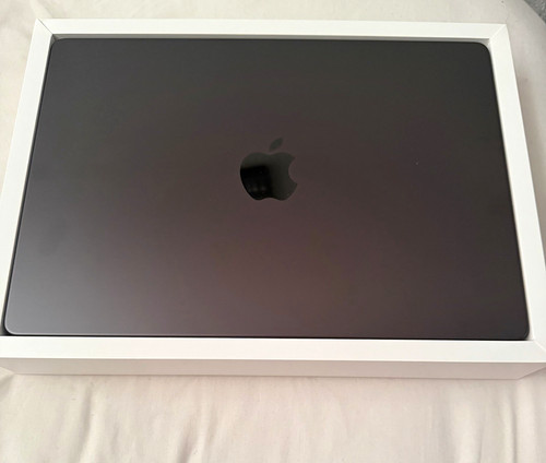 Apple macbook pro - macbook, (2025)