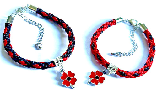 Poppy charm red black - charm, or