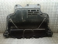 VOLKSWAGEN PASSAT ENGINE UNDERTRAY SPLASH GUARD  MK7 B8 GT 2015-2019 3Q0825236B