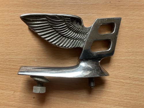 Bentley flying hood ornament - b,