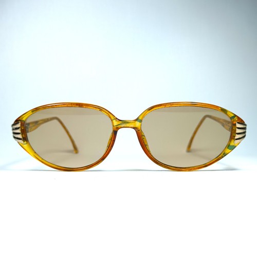 Sunglasses oval round