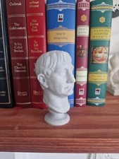 Roman Emperor Trajan Bust - Historical Figurine Roman Art Home Décor Statue Gift