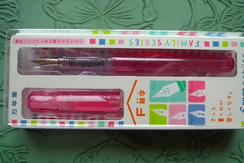 Pilot kakuno family - kakuno, series