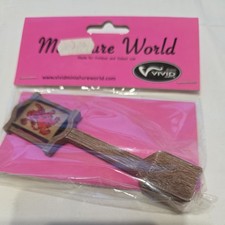 Vivid Arts - Miniature World -