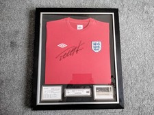 Sir geoff hurst signed england - geoff,
