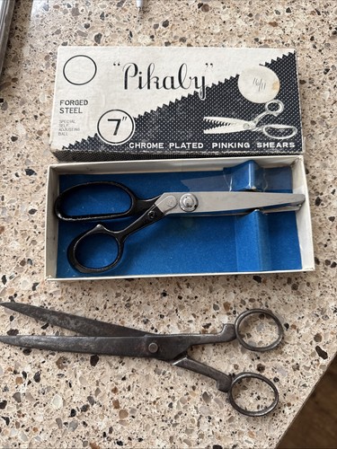 Vintage pinking shears - vintage,