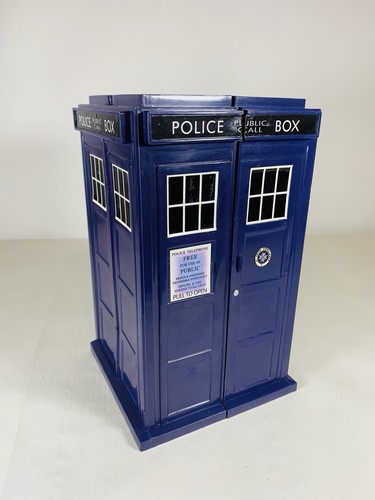 Doctor who tardis - who,