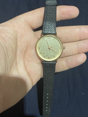 Gold watch full working - full,