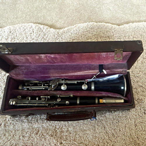 Wood clarinet black - wood,