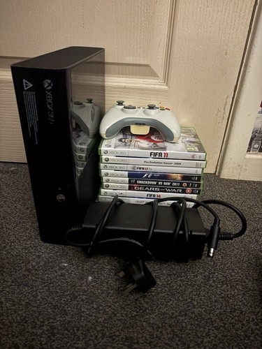 Xbox 360e bundle 250gb - 360e, tested