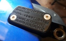 Honda CD250  Brake & Clutch Master Cylinder Screws